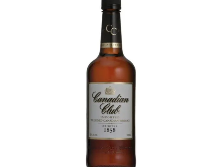 Canadian Club Blended Canadian Whisky 0.7 l