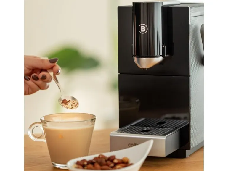 CoffeeB Kaffeekapseln CoffeeB Flavoured Hazelnut 9 Stück