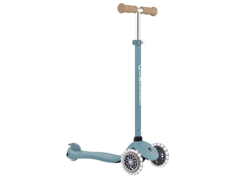 GLOBBER Signature with White Led Wheels Ash Blue