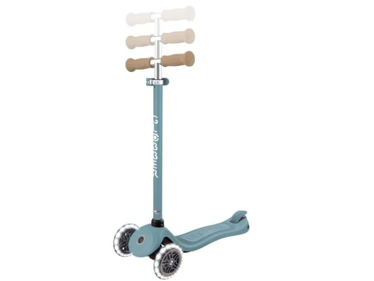 GLOBBER Signature with White Led Wheels Ash Blue