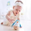 Hape Beschäftigungsspielzeug Stehauf-Pinguin