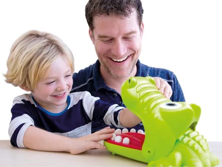 Hasbro Gaming Kinderspiel Kroko Doc