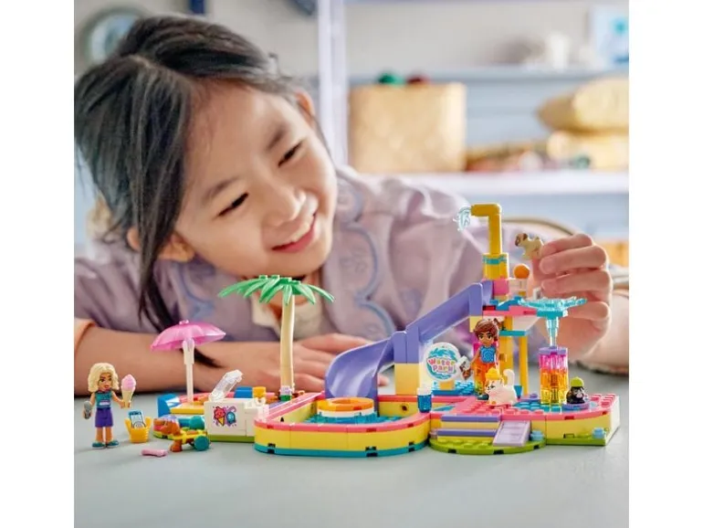 LEGO® Friends Lustiger Tag im Wasserpark 42676