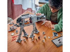 LEGO® Star Wars AT-AT des Restimperiums mit INT-4