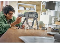 LEGO® Star Wars AT-AT des Restimperiums mit INT-4