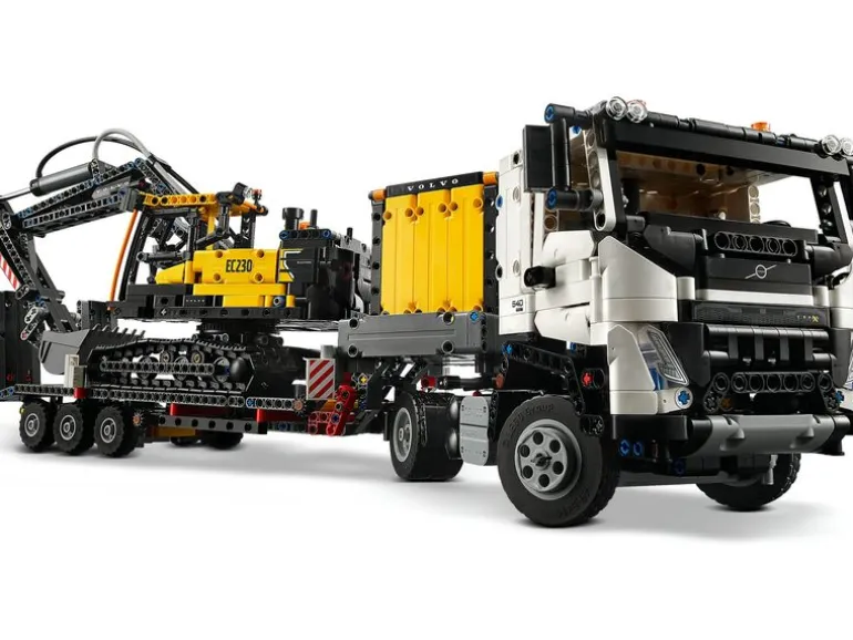 LEGO® Technic Volvo FMX LKW mit EC230 Electric Raupenbagger 42175
