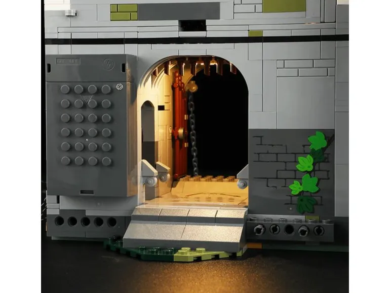Lumibricks Castle Armory mit LED-Beleuchtung