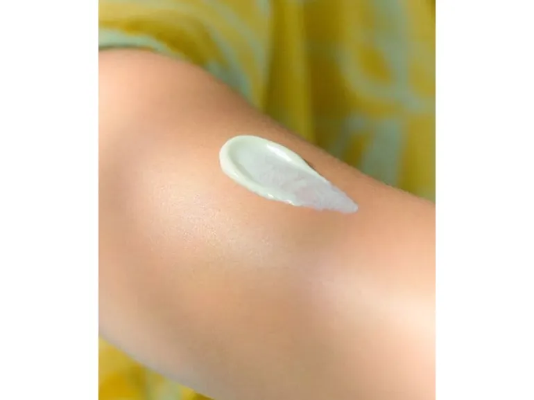 NIVEA SUN Sonnenmilch Sun Protect & Moisture To Go LSF 30 Mini 50 ml