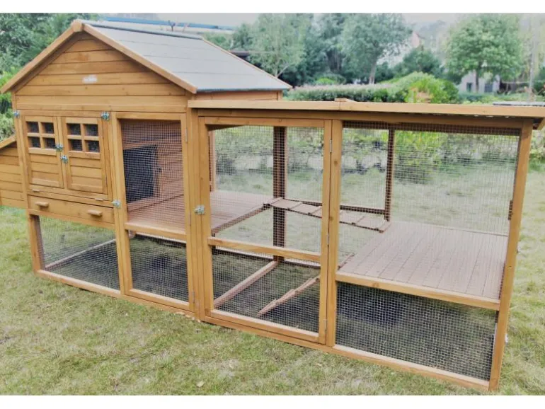 PetHomes Kleintierstall HolidayPark 2022, aus Massivholz