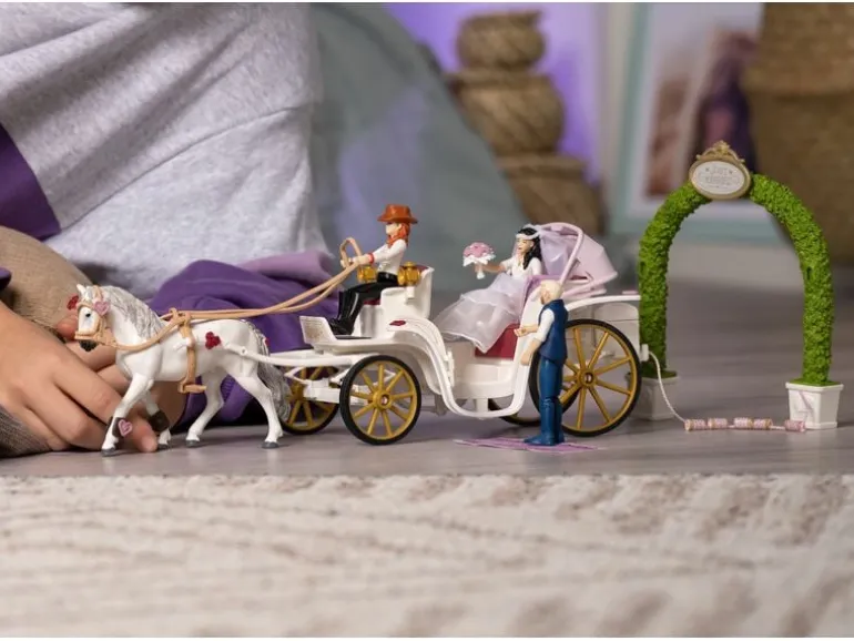 Schleich Spielfigurenset Horse Club Hochzeitskutsche