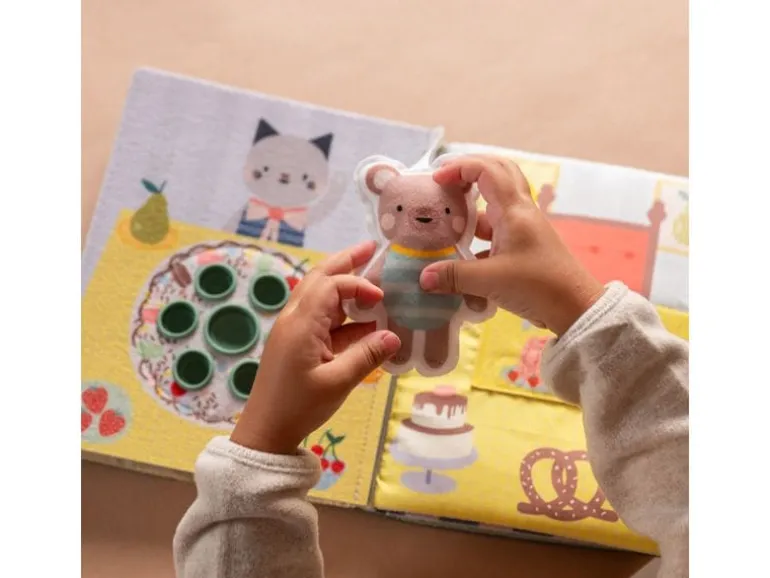 TAF-TOYS Babybuch My Home, 18M+
