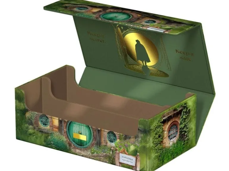 Ultimate Guard Kartenbox Squaroes Collectors Case 800 LotR – Hobbiton