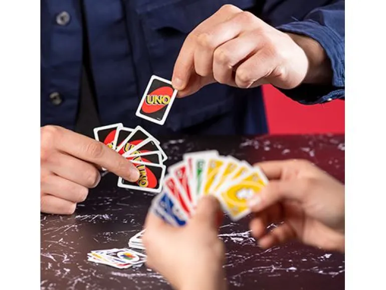 Waldmeier Kartenspiel World's Smallest UNO