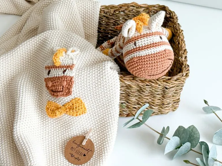 Welcomebabybox Geschenkset Enno – Decke & Zebra
